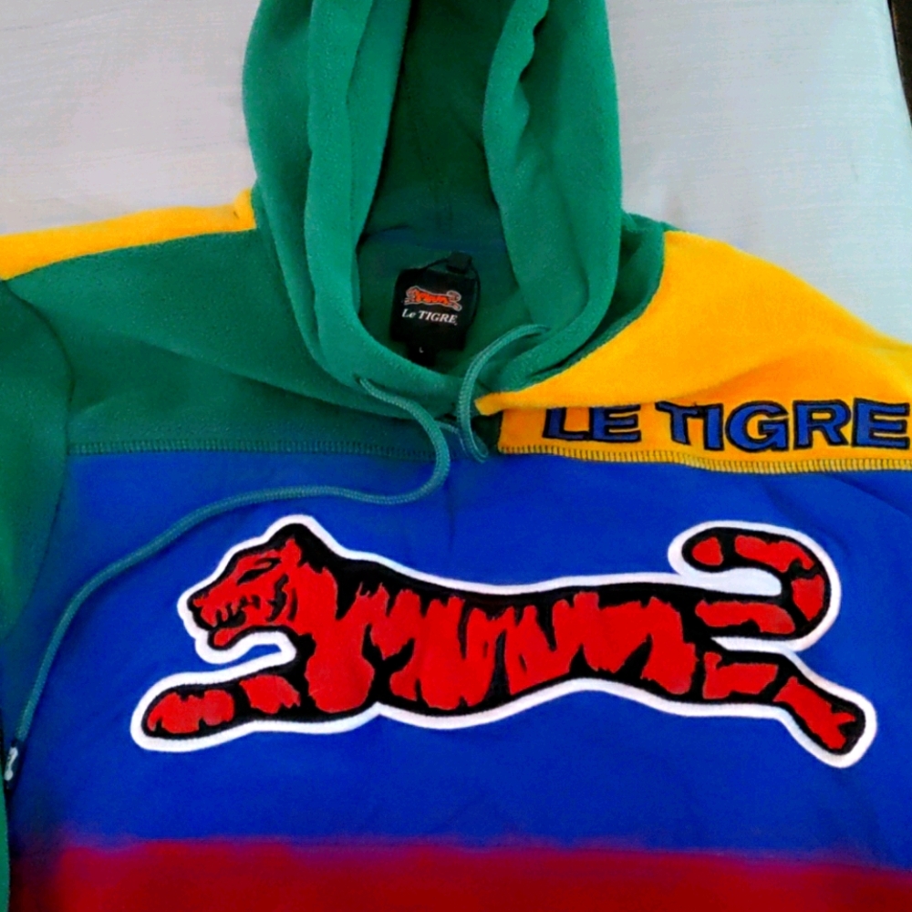 Le Tigre 🐅 pullover hoodie
